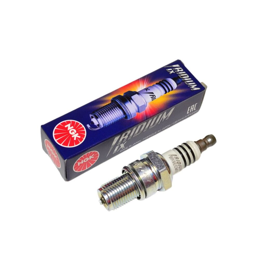 Candela NGK BR9ECMIX – Iridium: Accensione Potente Per Il Tuo Motore